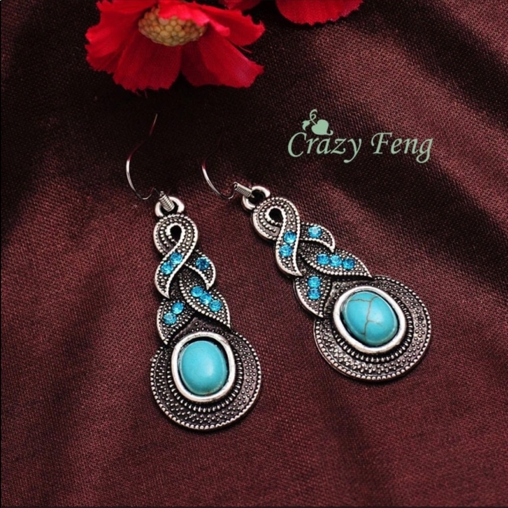 NWT Ethnic Bogo Earrings - Picture 5 of 5